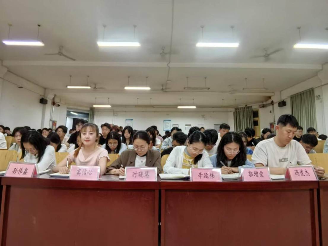 f1da90afb4660859905cb16af36cbcd