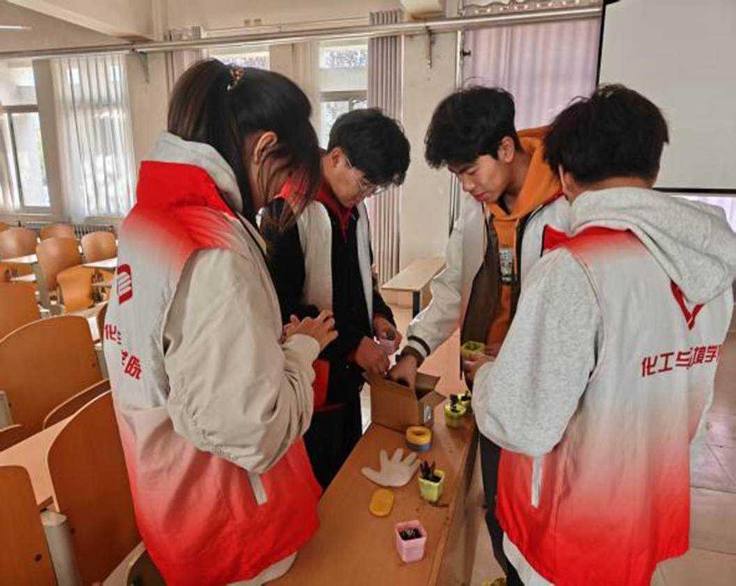 4ce8d5e5b9928515362766ea9c382cb