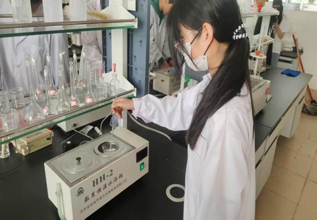 f633975148aecbf866cd62184e6f306